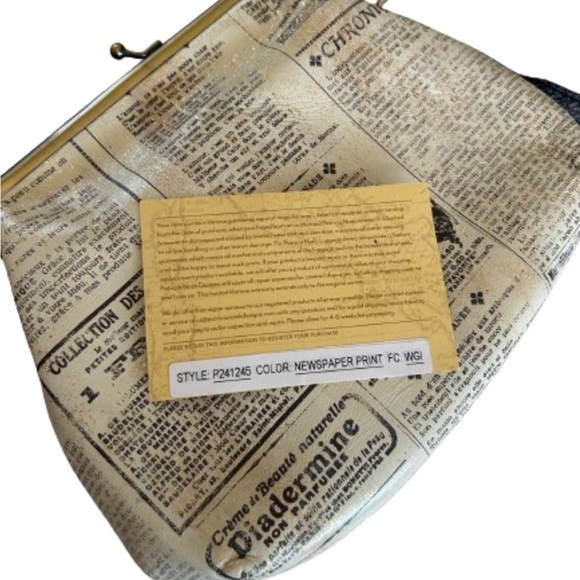**Patricia Nash Leather Newspaper Print Clutch NWOT - Vintage Parisian Style** - Picture 3 of 7